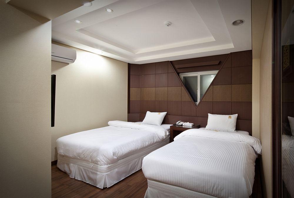 Press Hotel Puszan Kültér fotó